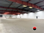 Hallenansicht - Lagerhalle ca. 2.020 m² | Freifläche ca. 561 m² | Rampen- sowie ebenerdige Andienung